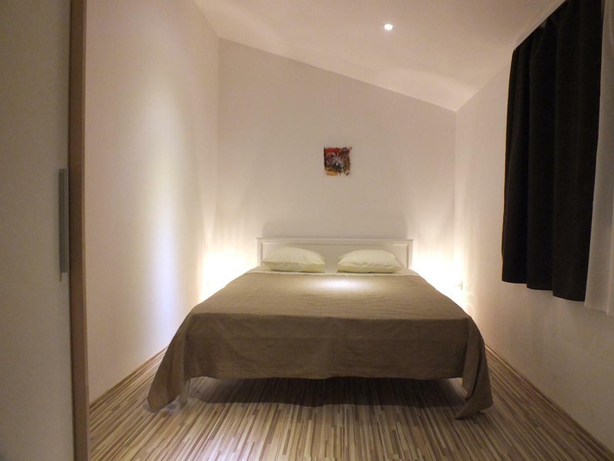 Apartmani Barisic Brodarica  Exterior foto